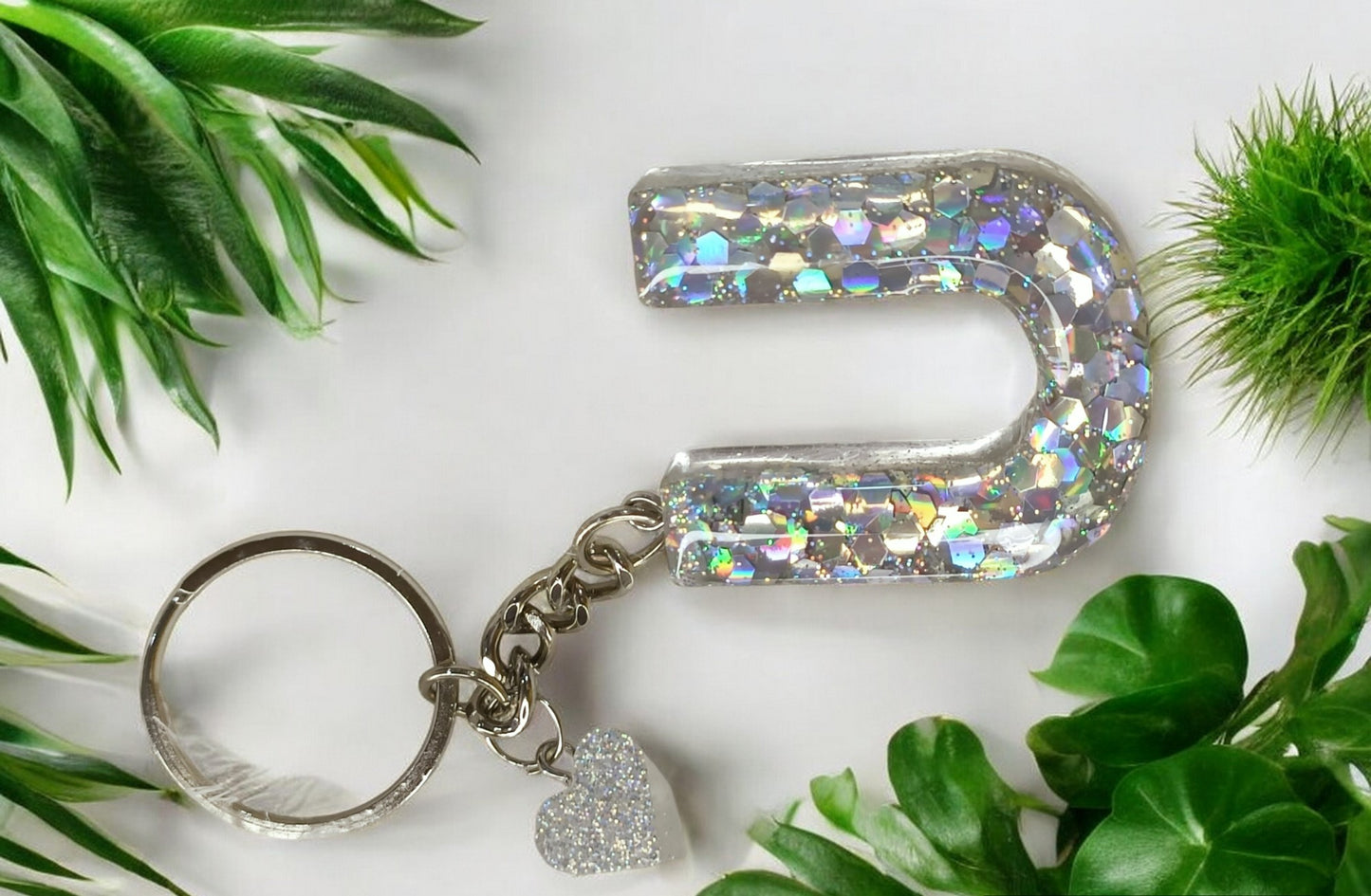 Haute Crafts Shiny Glittery Silver ("U")- with Big Heart, Resin Alphabet Initial Letter Keychain Key Ring for Women Girls Purse Handbags, Bike, Car Keyring ("U")