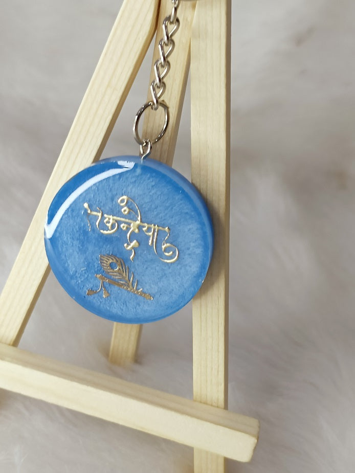 Haute Crafts "Kanhiya" Theme Keychain - Resin Alphabet Initial Letter Keychain Key Ring for Women Girls Purse Handbags, Bike, Car Keyring.Home, Small Gifts