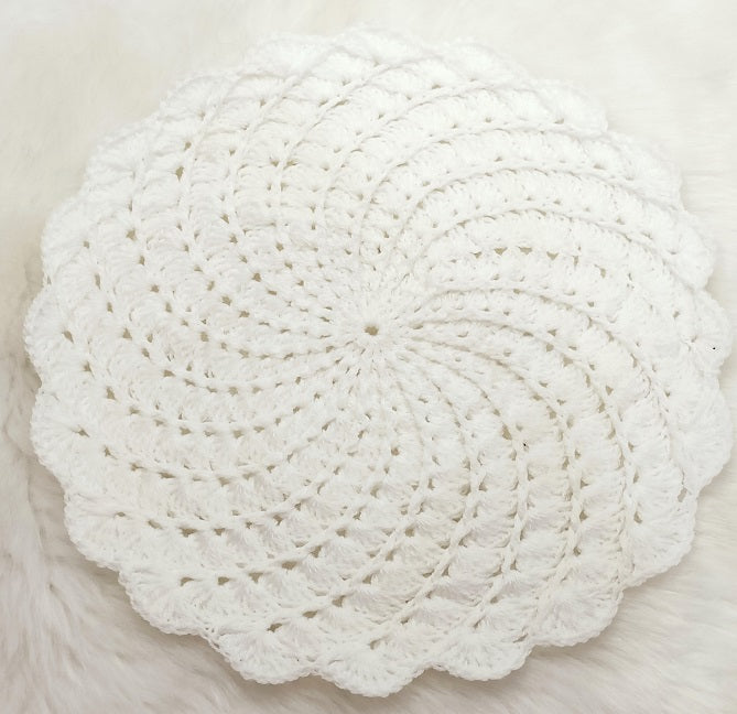 Haute Crafts Handcrafted Crochet Thalposh, Woolen Puja Thali Cover for Temple, Thal Posh Plate Cover (White, 12.5'' Round)