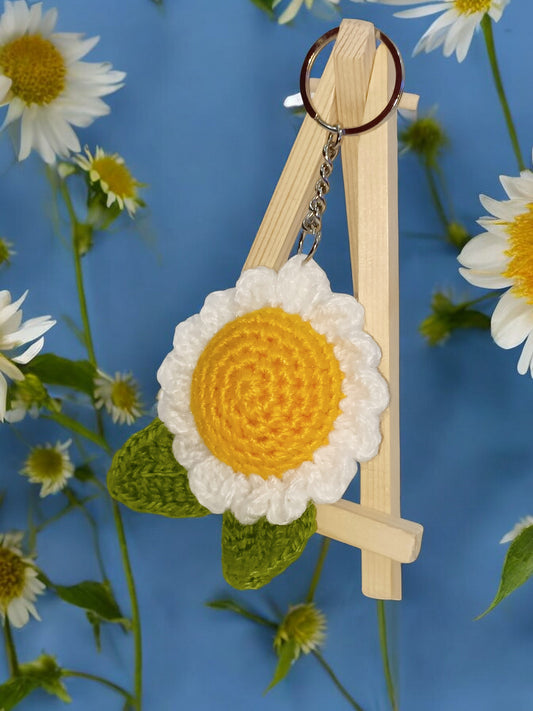 Haute Crafts Handmade Crochet Cute White Sunflower Keychain (Washable Keychain)
