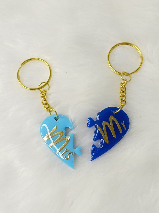 Haute Crafts "Mr & Mrs" Theme Keychain - Resin Alphabet Initial Letter Keychain Key Ring for Women Girls Purse Handbags, Bike, Car Keyring.Home, Small Gifts