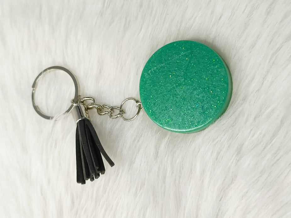 Haute Crafts "Believe " Theme Keychain - Resin Alphabet Initial Letter Keychain Key Ring for Women Girls Purse Handbags, Bike, Car Keyring.Home, Small Gifts