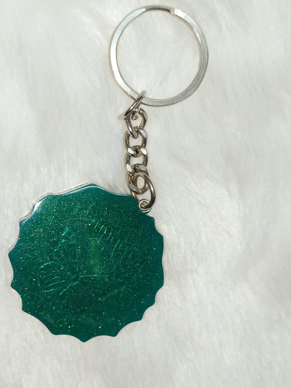 Haute Crafts "Hapiness" Theme Keychain - Resin Alphabet Initial Letter Keychain Key Ring for Women Girls Purse Handbags, Bike, Car Keyring.Home, Small Gifts