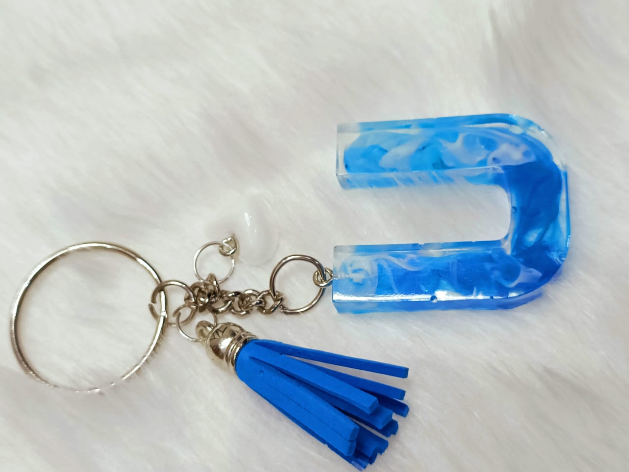 Haute Crafts Sky Blue & White With Small Heart & Tassel ("U") Resin Alphabet Initial Letter Keychain Key Ring for Women Girls Purse Handbags ("U")