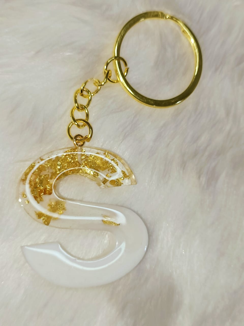 Haute Crafts Shiny White & Golden ("S") Resin Alphabet Initial Letter Keychain Key Ring for Women Girls Purse Handbags, Bike, Car Keyring ("S")