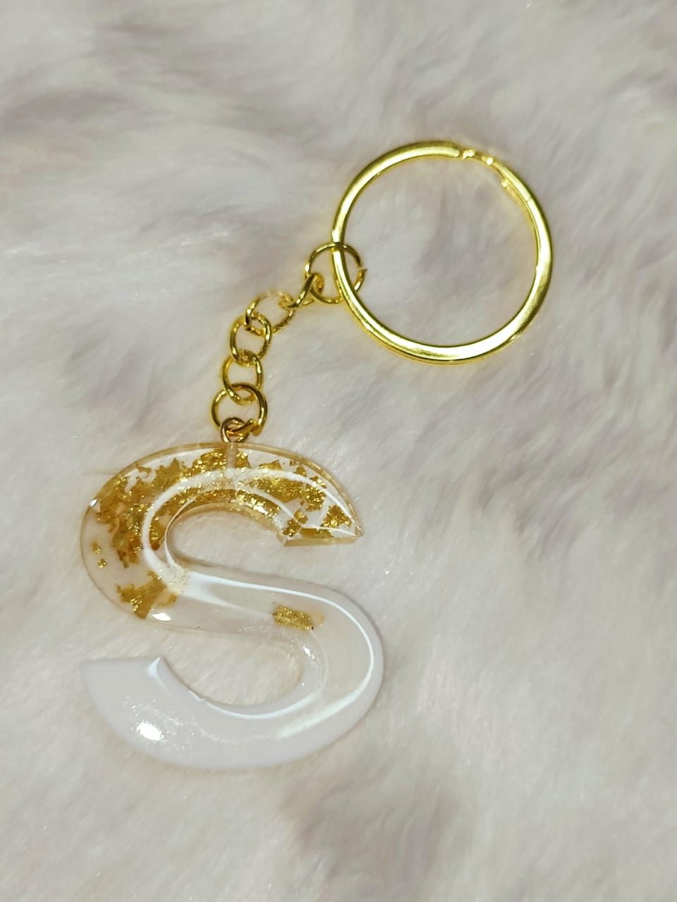 Haute Crafts Shiny White & Golden ("S") Resin Alphabet Initial Letter Keychain Key Ring for Women Girls Purse Handbags, Bike, Car Keyring ("S")