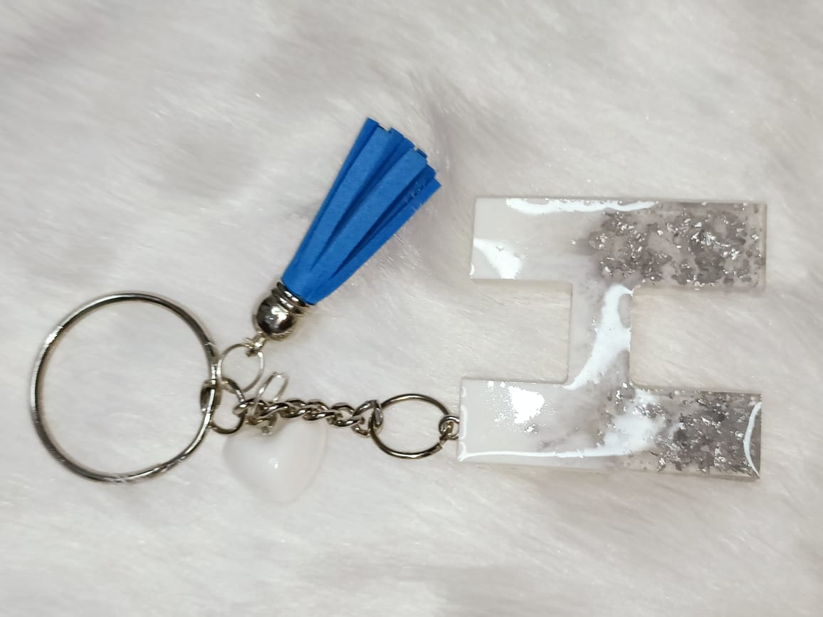 Haute Crafts White & Silver ("H")- with small Heart, Resin Alphabet Initial Letter Keychain Key Ring for Women Girls Purse Handbags, Bike, Car Keyring ("H")