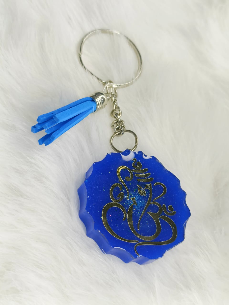 Haute Crafts Ganesh ji Theme with Tassel ,Resin Keychain Key Ring for Women, Girls Purse ,Handbags, Car, Bike.