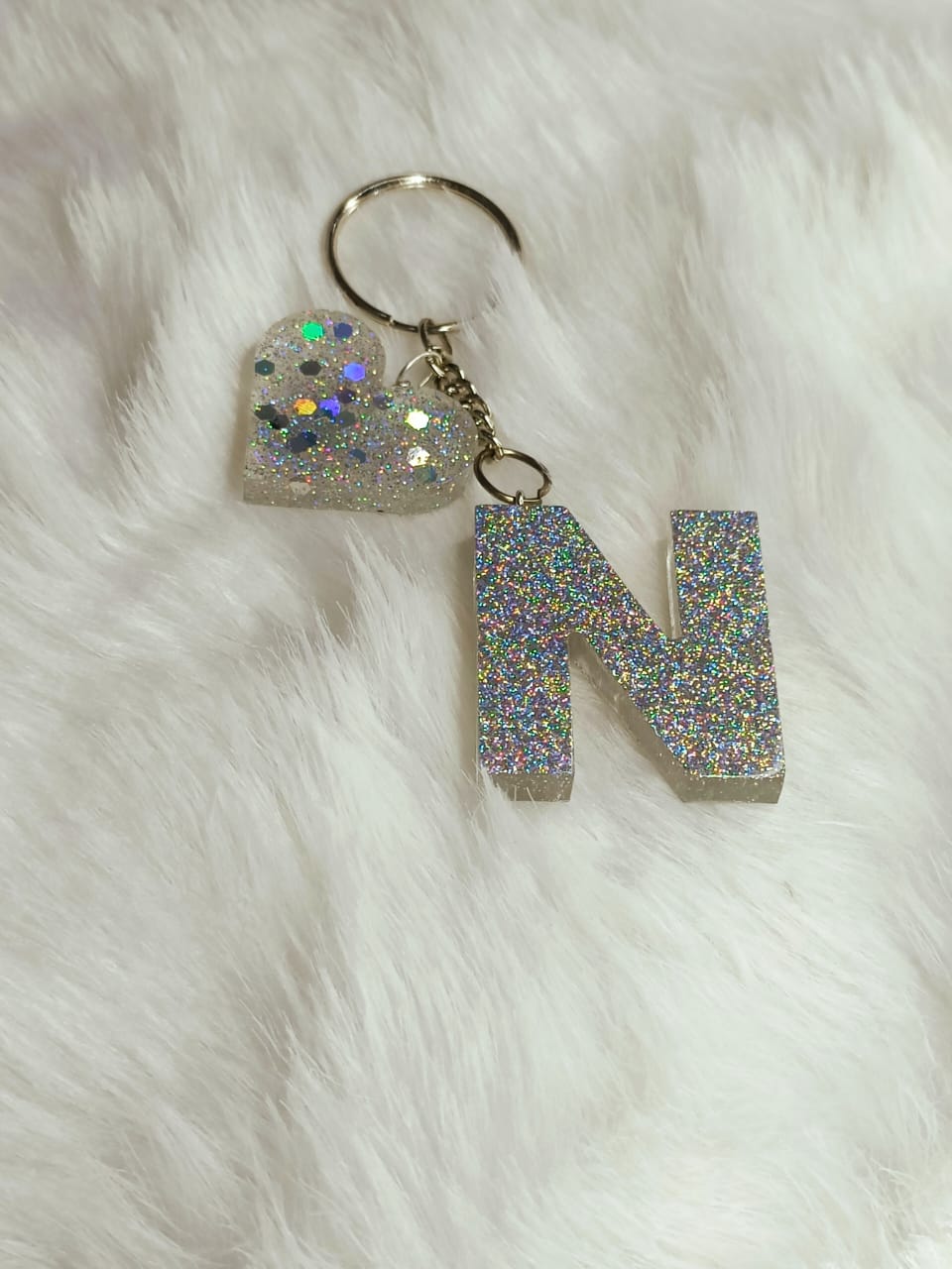 Haute Crafts Shiny Glittery Silver ("N")- with Big Heart, Resin Alphabet Initial Letter Keychain Key Ring for Women Girls Purse Handbags, Bike, Car Keyring, Home, Small Gifts, ("N")