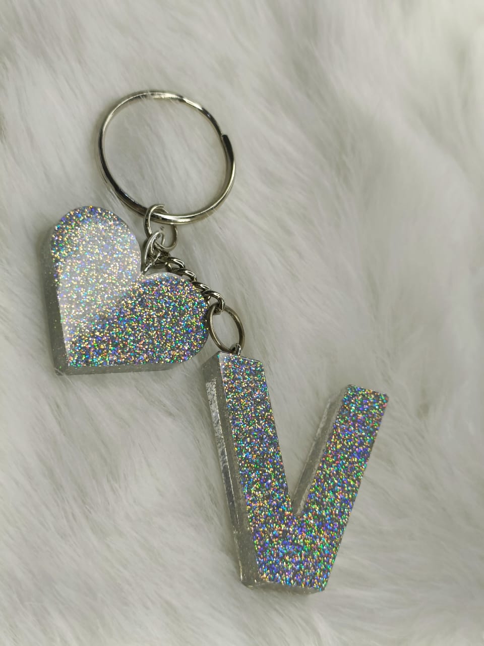 Haute Crafts Shiny Silver ("V")- with Heart, Resin Alphabet Initial Letter Keychain Key Ring for Women Girls Purse Handbags, Bike, Car Keyring ("V")