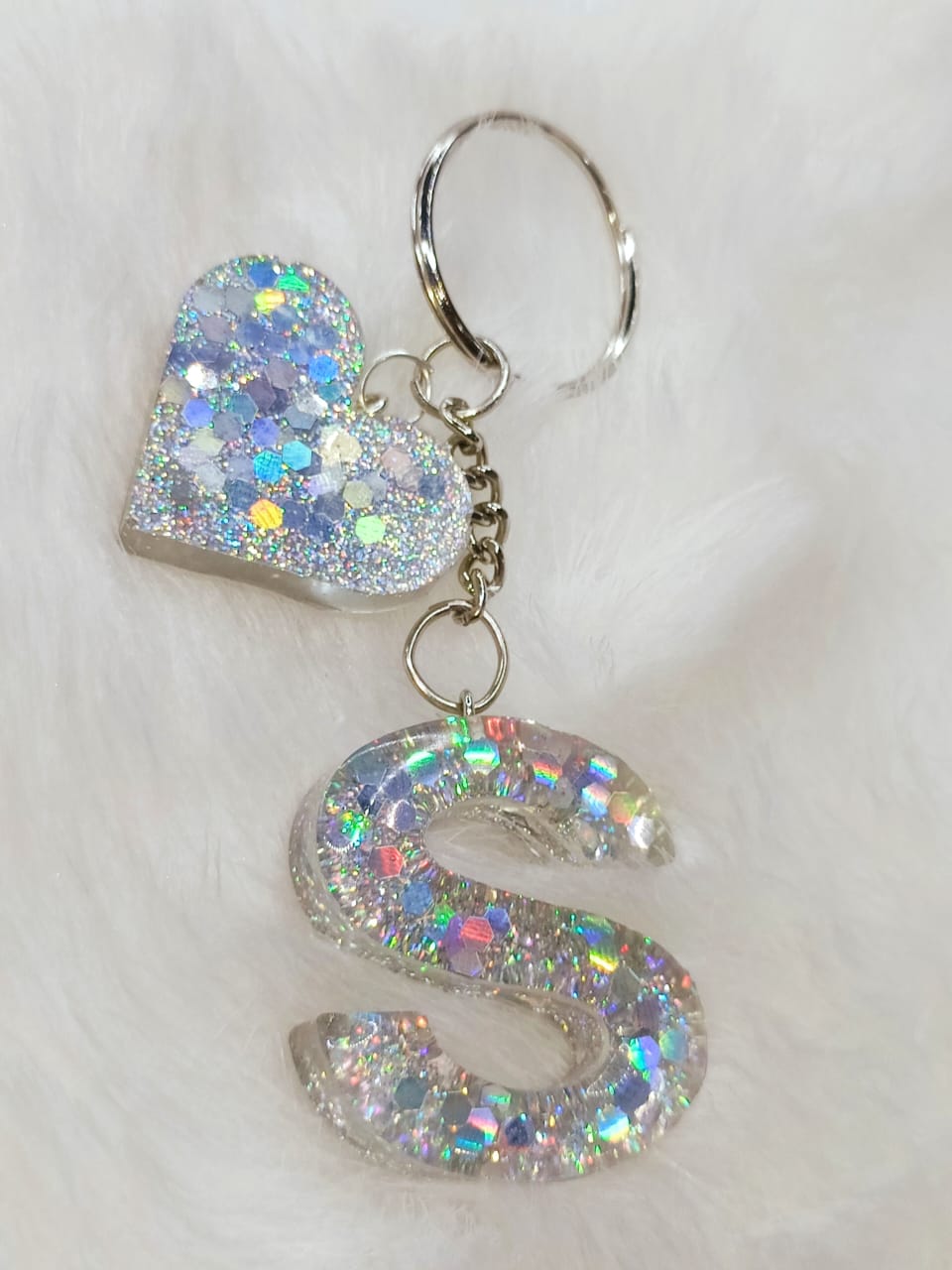 Haute Crafts Shiny Glittery Silver ("S")- with Big Heart, Resin Alphabet Initial Letter Keychain Key Ring for Women Girls Purse Handbags, Bike, Car Keyring ("S")