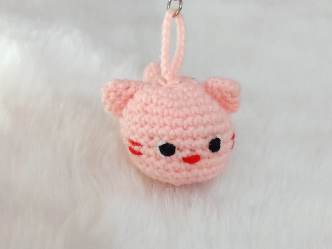 Haute Crafts Handmade Crochet Cute Catty Keychain (Washable Keychain)