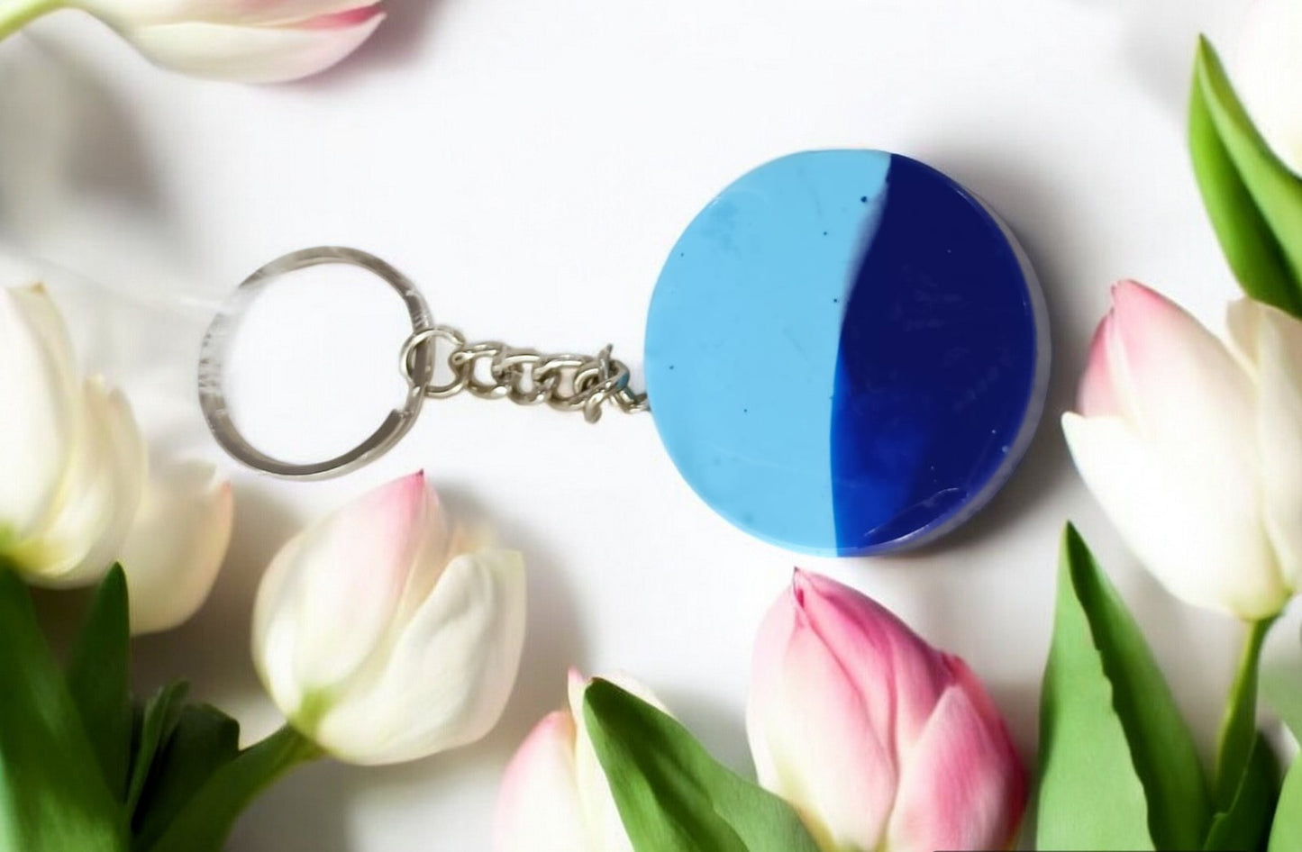 Haute Crafts "Vibes" Theme Keychain - Resin Alphabet Initial Letter Keychain Key Ring for Women Girls Purse Handbags, Bike, Car Keyring.Home, Small Gifts