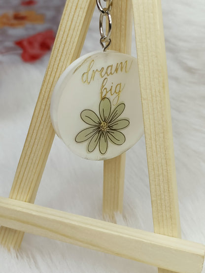 Haute Crafts "Dream Big" Theme Keychain - Resin Alphabet Initial Letter Keychain Key Ring for Women Girls Purse Handbags, Bike, Car Keyring.Home, Small Gifts 