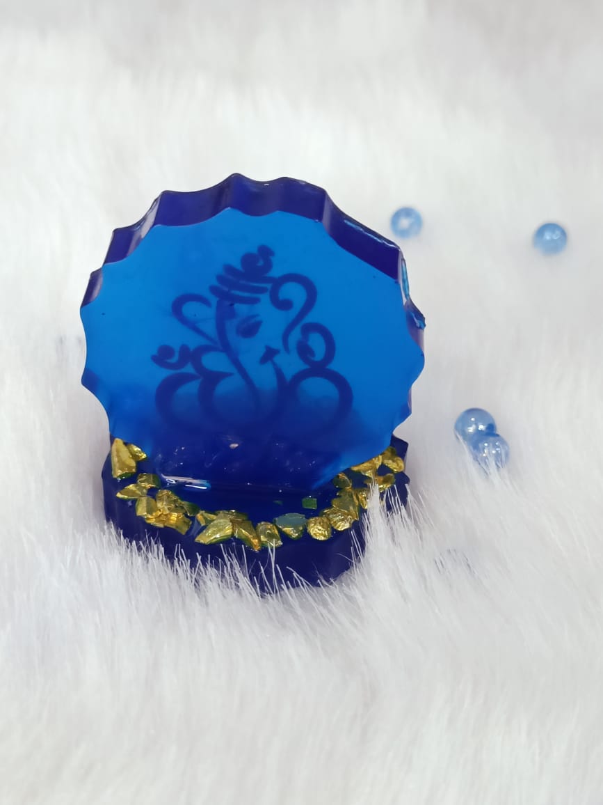 Haute Crafts 2.5 Inch Resin art Handcrafted Premium "Ganesh ji " with Gold Crystal Texture for Car Dashboard, Home Decor, Puja Ghar and Gifting.